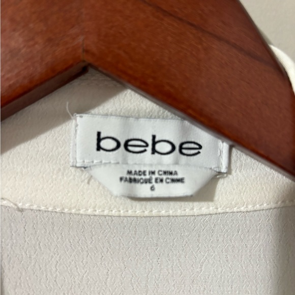 Bebe White Throw Over (perfect at the beach) - Picture 4 of 7